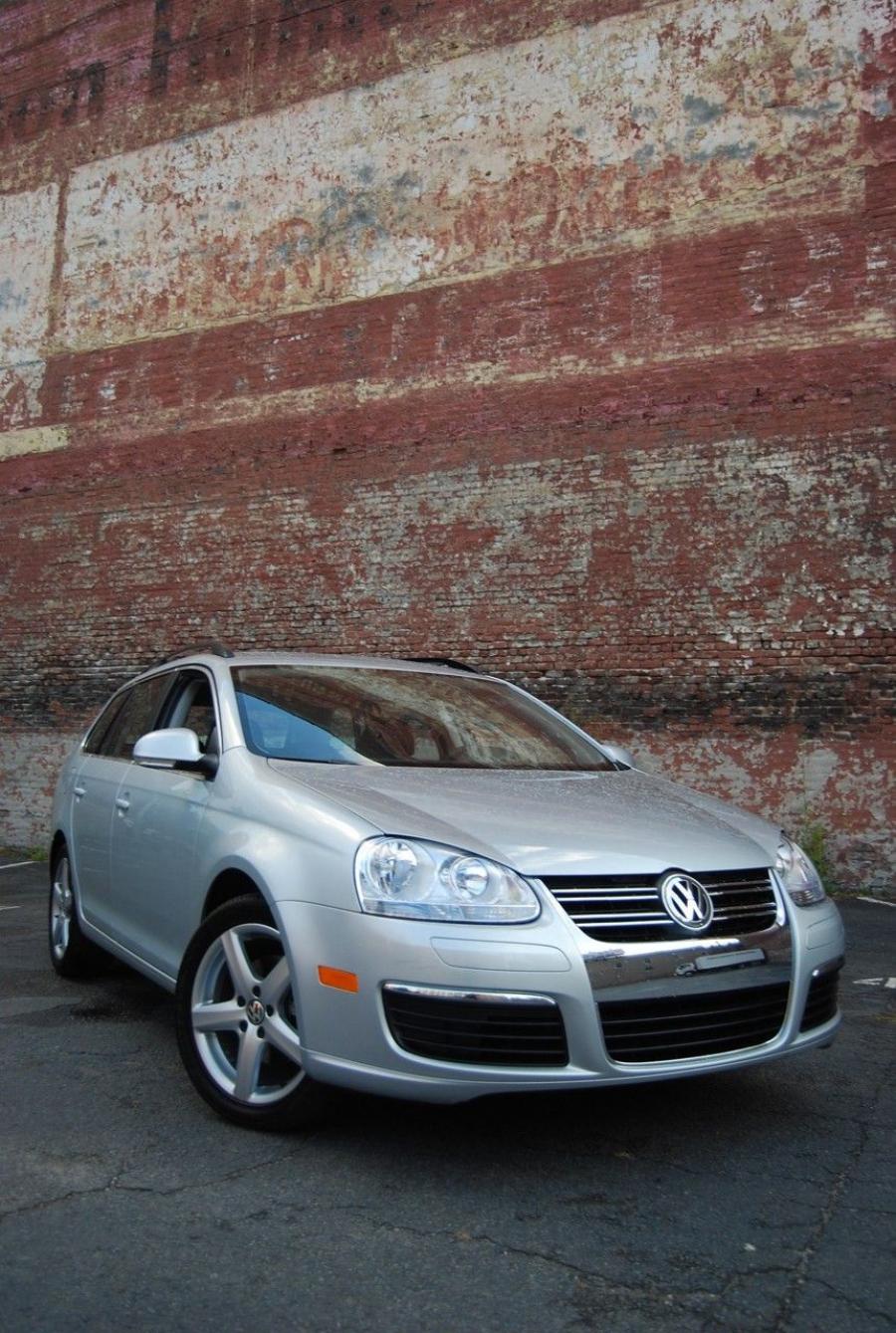  Volkswagen Sportwagen SE 2009 года  (фото 28 из 28)
